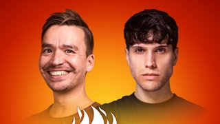 Norman Wolf und Bob Blume auf dem Podcast-Cover von "Die Schule brennt – Mit Bob Blume"