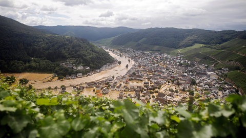 In der Eifel haben heftige Regenfälle und Dauerregen für Überschwemmungen und Überflutungen gesorgt.  Foto: 2021