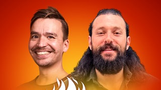 Murat Şaşmaz und Bob Blume auf dem Podcast-Cover von "Die Schule brennt – Mit Bob Blume"