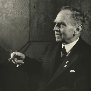 Der Chemiker Otto Hahn (1879 - 1968) um 1948