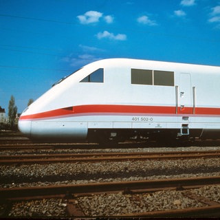 ICE heißt der neue Zug, der 1991 das Bahnfahren in Deutschland revolutionieren soll