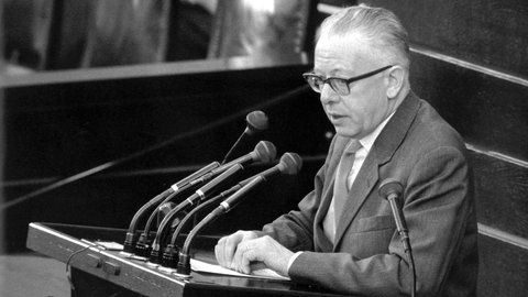 Bundesjustizminister Gustav Heinemann (SPD) 1968