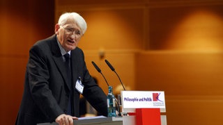 Jürgen Habermas 2007 anlässlich der Veranstaltung "Philosophie und Politik" im Rahmen des Kulturforums der SPD in Berlin