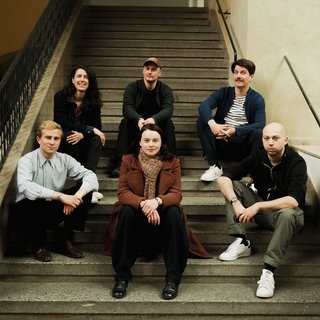 Am Set in München mit den Schauspielerinnen Sophie Scholl (Luna Wedler) und Hans Scholl (Max Hubacher),  Regisseur Tom Lass, Produzentin Katja Siegel von VICE, DP Johannes Louis und Produzent Jochen Laube von Sommerhaus.