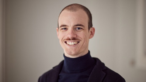 Felix Simon erhält den Hans Bausch Mediapreis 2023. 