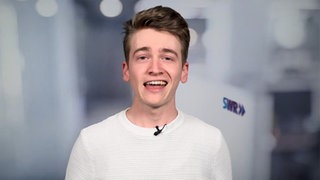 Das Bild zeigt Tim Becker