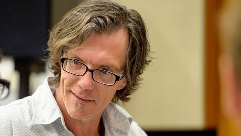 Regisseur Alexander Schuhmacher. © HRBen Knabe