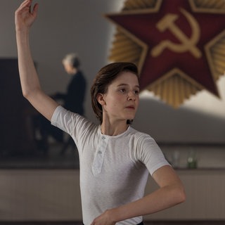 Rudik (Cooper Dillon) beim Ballett-Training.