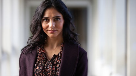 Pegah Ferydoni in der Rolle Sahra Nouri © SWRVincent Franken