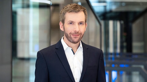 Clemens Bratzler, Programmdirektor Information, Sport, Fiktion, Service und Unterhaltung
