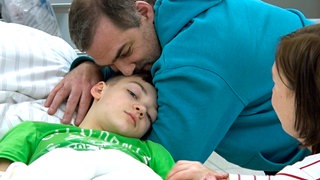 SWR Dokureihe "Die Unfallklinik" zeigt den Alltag in der Zentralen Notaufnahme der BG Klinik Ludwigshafen und Hubschrauber-Rettungseinsätze mit Christoph 5