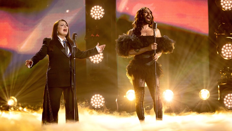 Marianne Rosenberg und Conchita Wurst in der "Die Beatrice Egli Show". 
