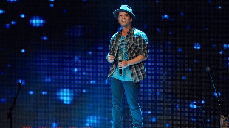 Bruno Mars begeisterte das Publikum u.a. mit seinem Hit "Just the Way you are" beim SWR3 New Pop Festival 2011.