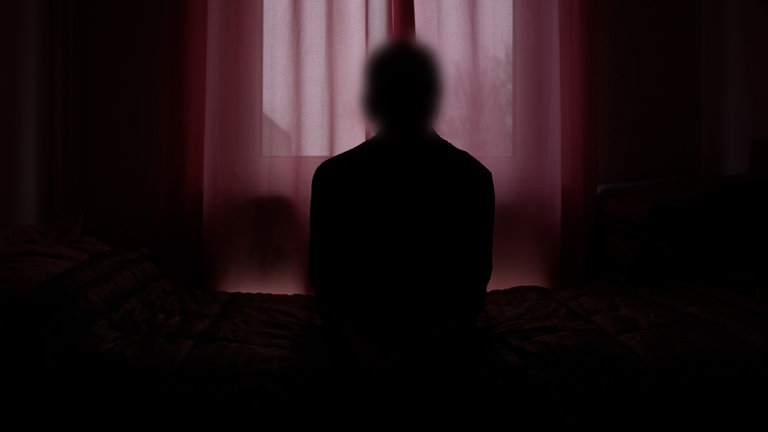 Ein unkenntliches Foto von Robert (Name geändert), der wegen Kindesmissbrauchs verurteilt wurde.