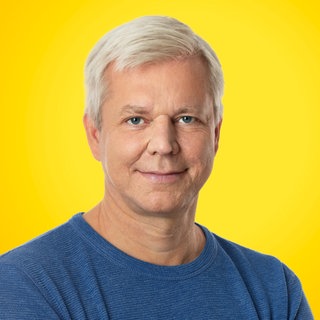 SWR1 Musikchef Bernd Rosinus erzählt die Geschichten zu den größten Hits aus der Rock- und Popmusik. © SWR