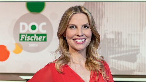 Die Ärztin und Journalistin Dr. Julia Fischer moderiert das SWR Gesundheitsmagazin „Doc Fischer“. © SWRPatricia Neligan