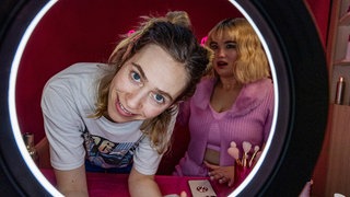 SWR Serie „Bad Influencer“: Feministin in Social Media Challenge