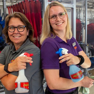 Sie schäumen, saugen und polieren: Christine Kaiser und ihr 100-köpfiges Team wollen in der Stuttgarter Waschstraße für glänzende Autos und zufriedene Kunden sorgen.