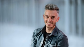 MixTalk-Host Marvin