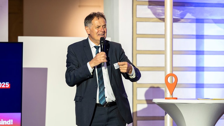 Oberbürgermeister Richard Arnold bei "Region trifft SWR".