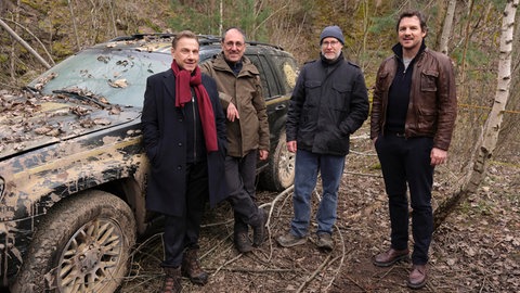 Dreharbeiten zum „Tatort – Lucys Geburtstag“ mit Richy Müller, Kameramann Stefan Sommer, Regisseur Stefan Krohmer, Felix Klare sowie dem Wagen, aus dem eine Leiche geborgen wurde.