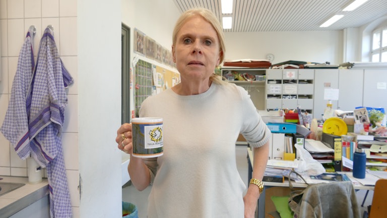 Schülerinnen der Klasse 9c haben Lehrer und Lehrerinnen der Tulla-Realschule in Mannheim befragt, wie sie ihre Pausen verbringen.