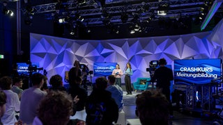 Crashkurs Meinungsbildung aus dem Studio X im SWR Baden-Baden