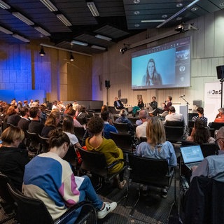 Publikum bei der Veranstaltung Journalismus macht Schule
