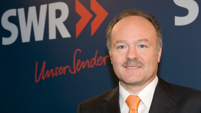 Peter Boudgoust wird zum neuen Intendanten gewählt.