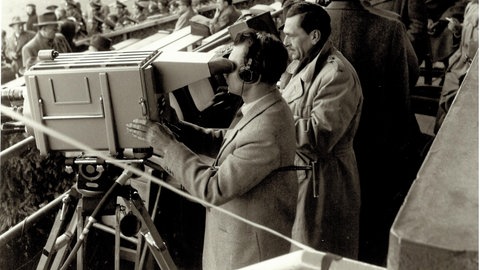 Fernseh-Liveübertragung eines Fußballländerspiels