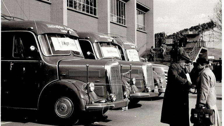 Fernseh-Liveübertragung eines Fußballländerspiels