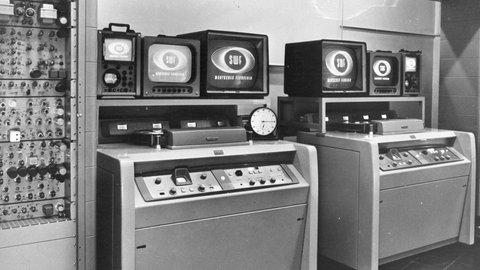 Der SWF verfügt als erste Rundfunkanstalt in Europa über ein magnetisches Aufzeichnungssystem (MAZ).