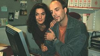 Monique und Sven vor dem PC