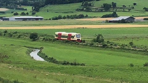 Das kleine Flüsschen Ablach gab der Strecke ihren Namen. Als Biberbahn soll sie nun wieder Touristen ins Hinterland vom Bodensee locken.