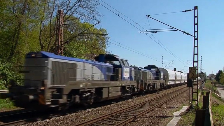 Kalkzug auf dem Weg von Frankreich zur Hütte in Dillingen an der Saar.