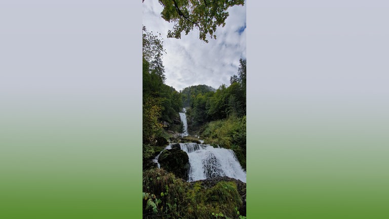 Auch heute noch ist der Giessbach beeindruckend und sein Wasserrauschen ist mächtig.