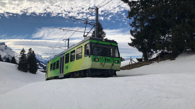 Auf dem zweiten Zahnstangenabschnitt zwischen Villars und Col de Bretaye.