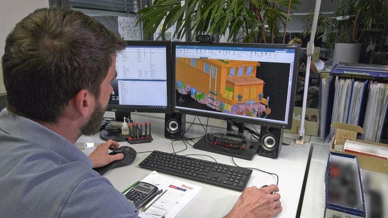 ROCO arbeitet an einer neuen E 44, dem Bundesbahn-Klassiker.