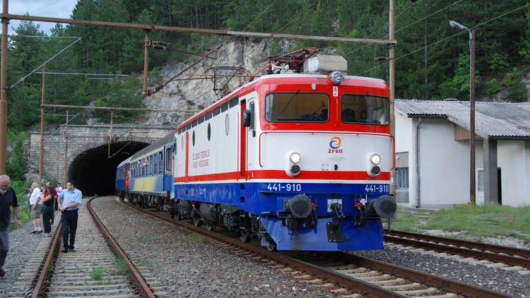  E-Lok 441-910