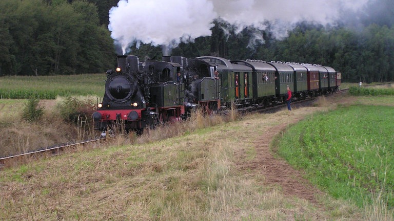 369 28 In Doppeltraktion den Berg  hoch