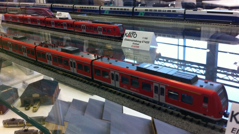 Kato ET 425