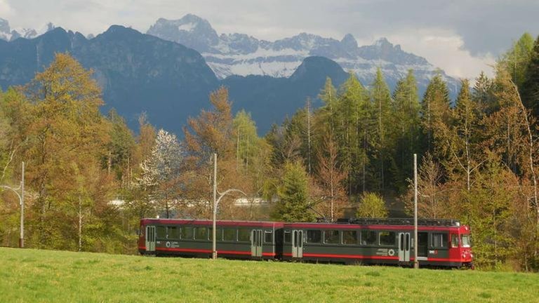 Rittnerbahn am Haltepunkt Lichtenstern