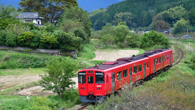 Auf schmaler Spur durch Japans Süden