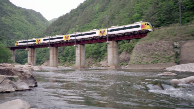 Anders als der Tigertrain sind die modernen Shuttles des O-Train auch auf Berufspendler ausgerichtet.