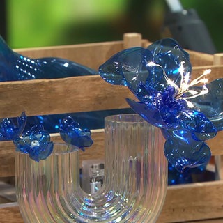 Blüten aus Plastikflaschen
