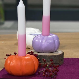 Bunte Kürbis-Kerzen aus Modelliermasse