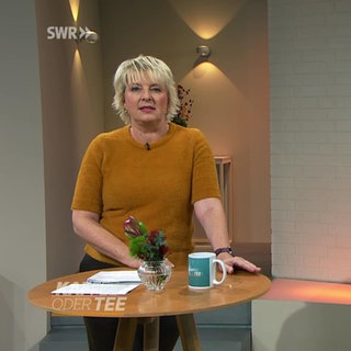 Moderatorin Heike Greis im Gespräch mit Palliativmediziner Dr. Ingo Wiedenlübbert