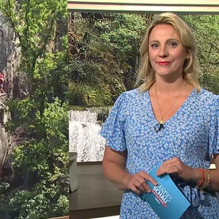 Moderatorin Jana Kübel