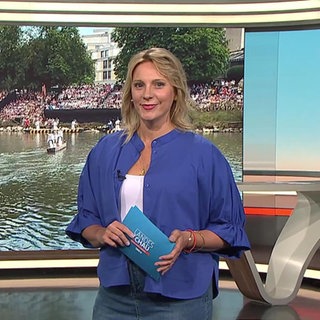Moderatorin Jana Kübel