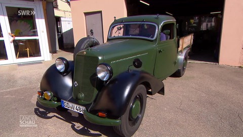 Ein Mercedes-Benz Oldtimer